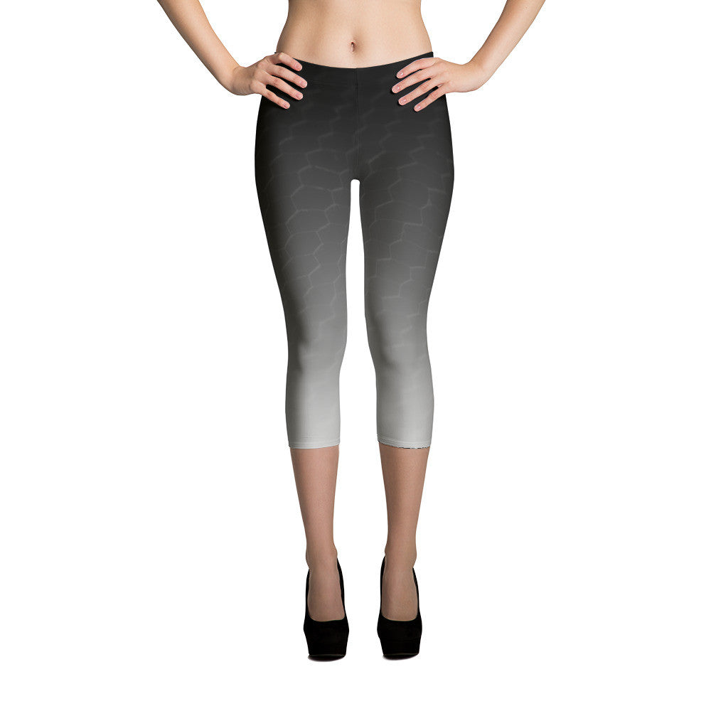 Dark Rise Capri Leggings